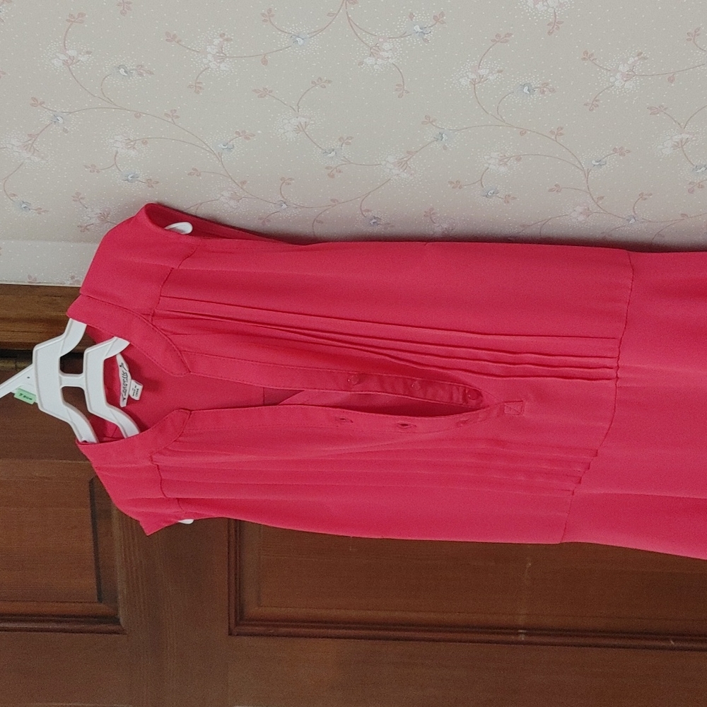 Dress - Picture 2 of 6